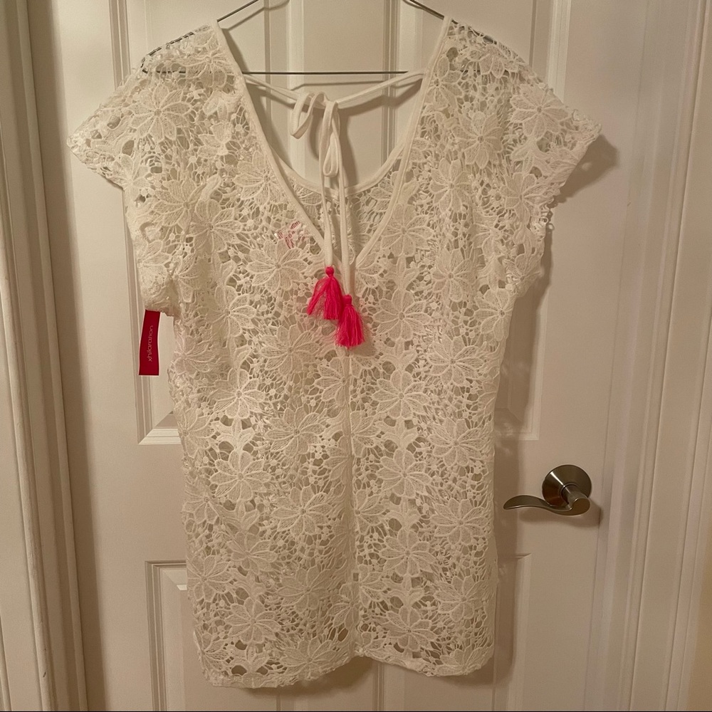 NWT!White crochet cut out resort wear/swim suit coverup hot pink tassel tie back